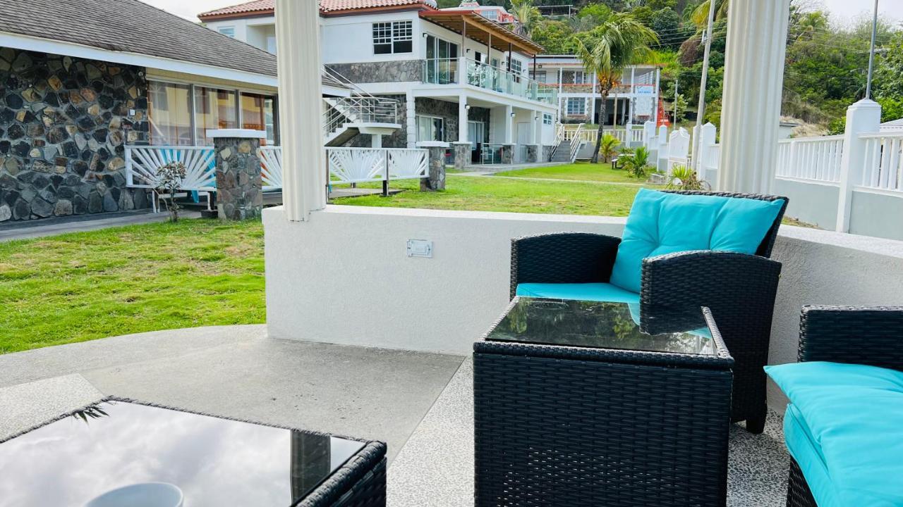 Stonetrail Villas Arnos Vale Esterno foto