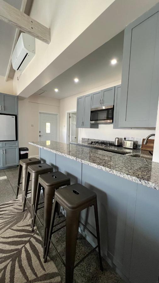 Stonetrail Villas Arnos Vale Esterno foto