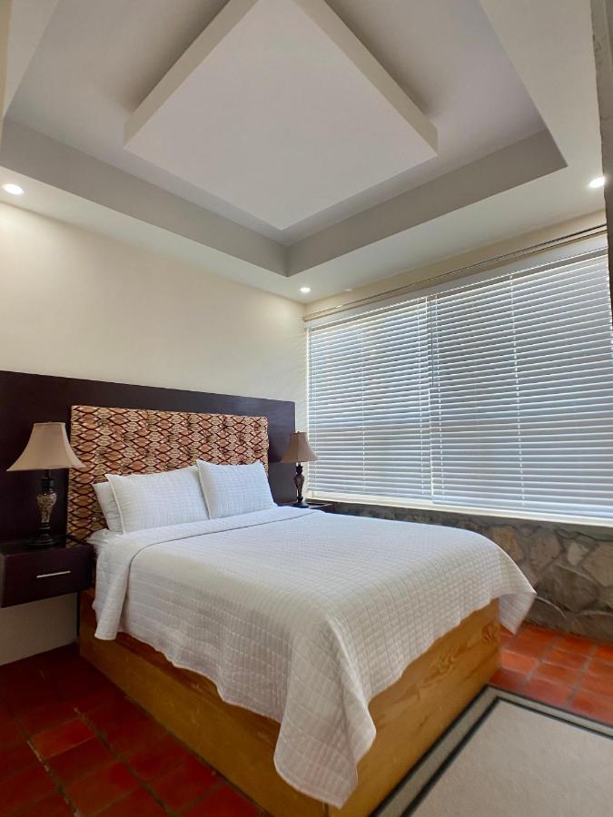Stonetrail Villas Arnos Vale Esterno foto
