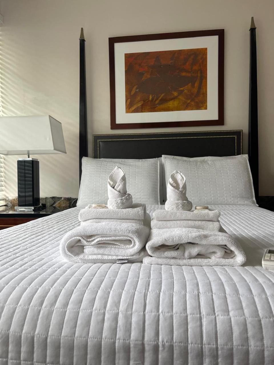 Stonetrail Villas Arnos Vale Esterno foto