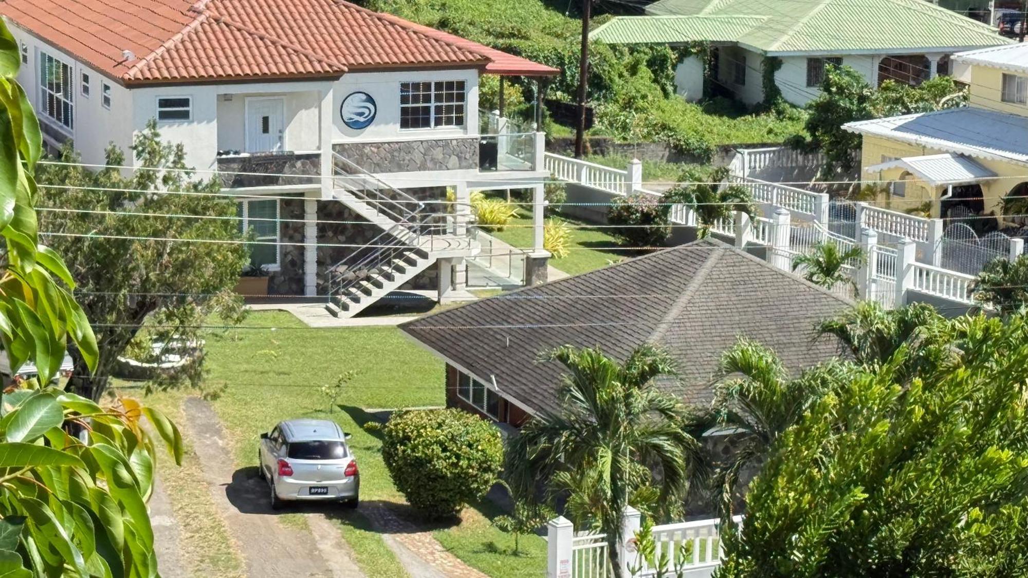 Stonetrail Villas Arnos Vale Esterno foto